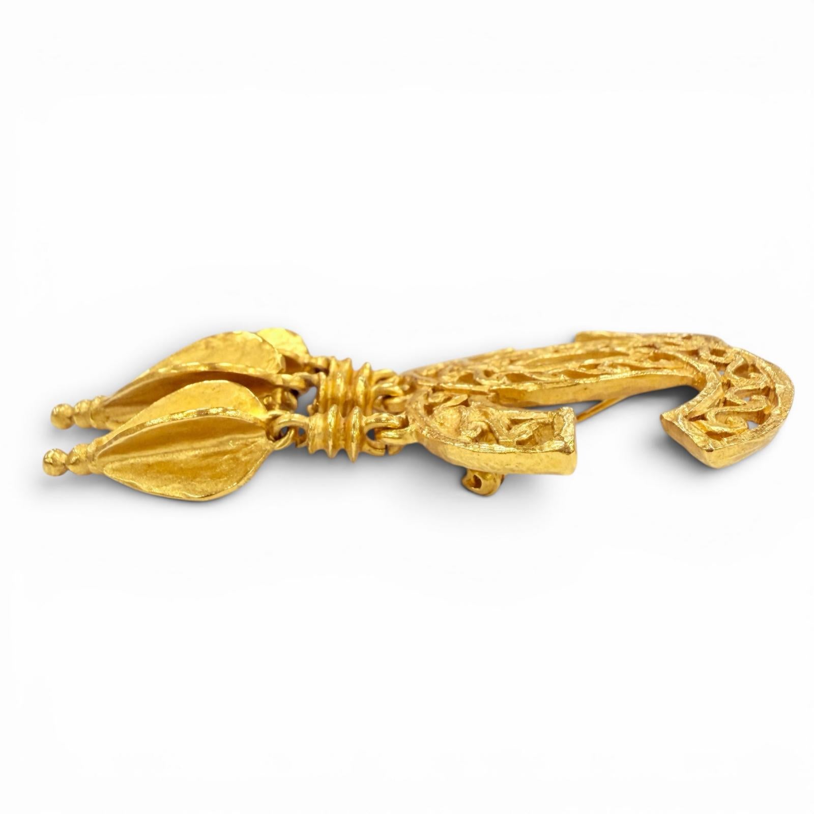 CHANEL Gold Brooch Women COCO Mark with Fringe 03