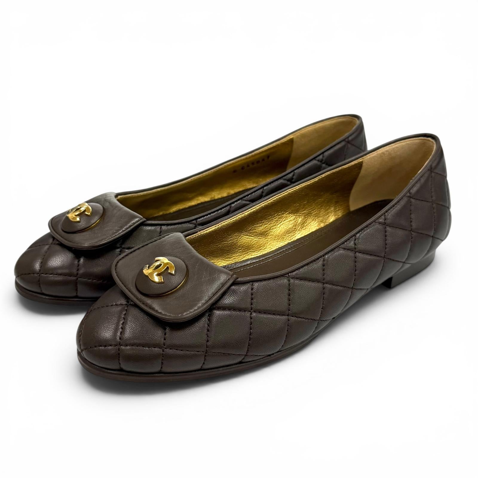 CHANEL Brown Ballet Shoes Women COCO Mark Matrasse 01