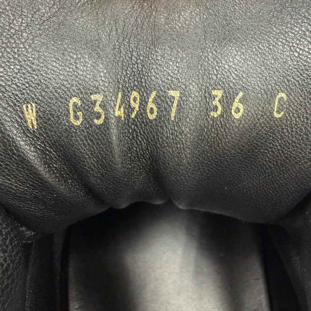 CHANEL ハイカットスニーカー