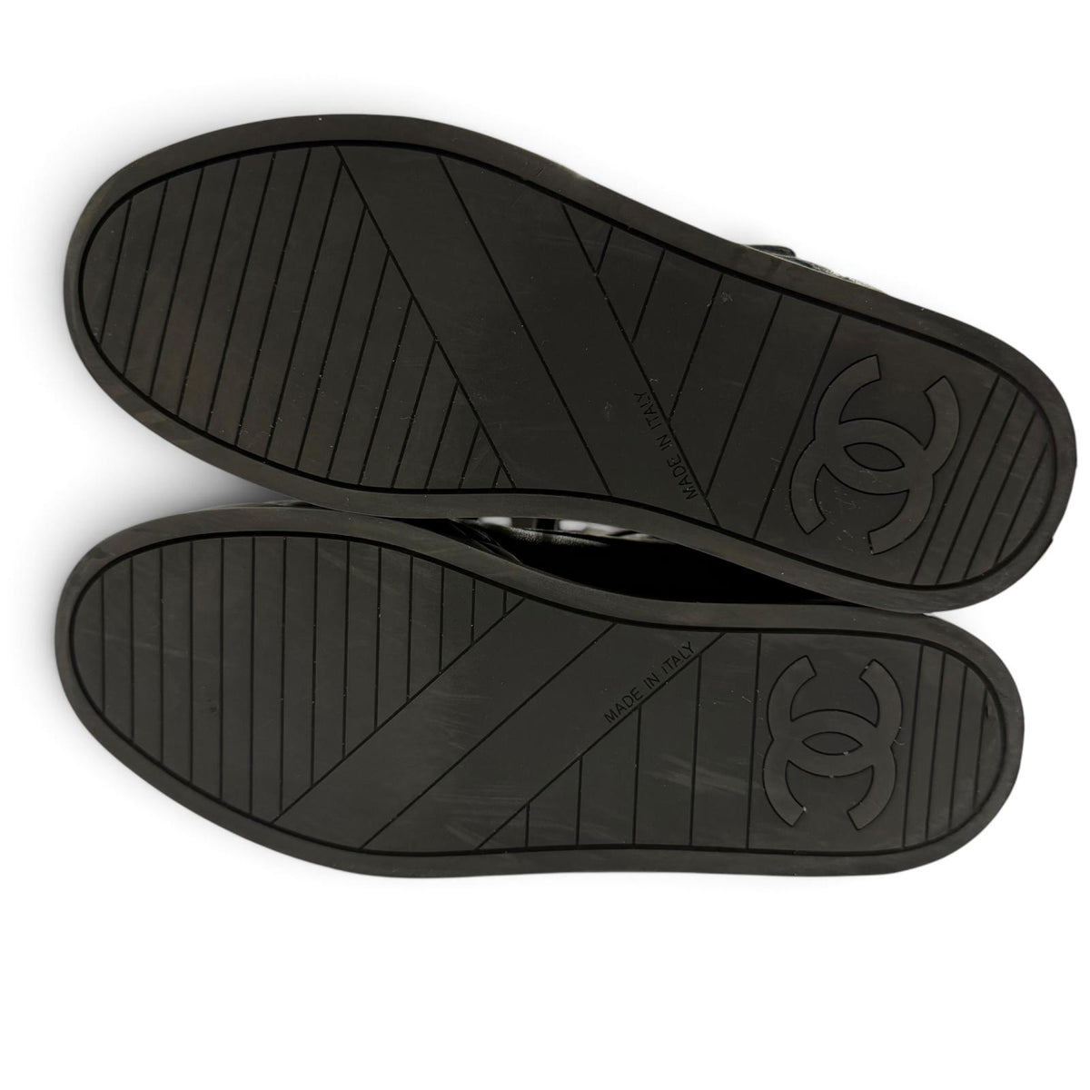 CHANEL ハイカットスニーカー