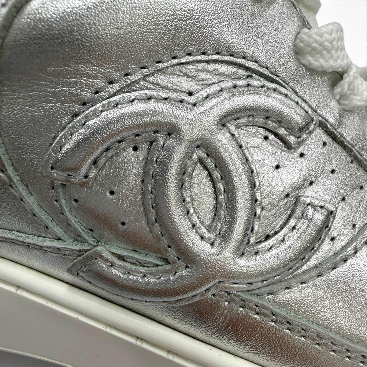 CHANEL ローカットスニーカー
