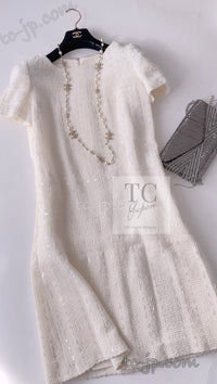 CHANEL 00C Ivory Sequin Embellishments Dress 38 シャネル アイボリー・スパンコール・ワンピース 即発