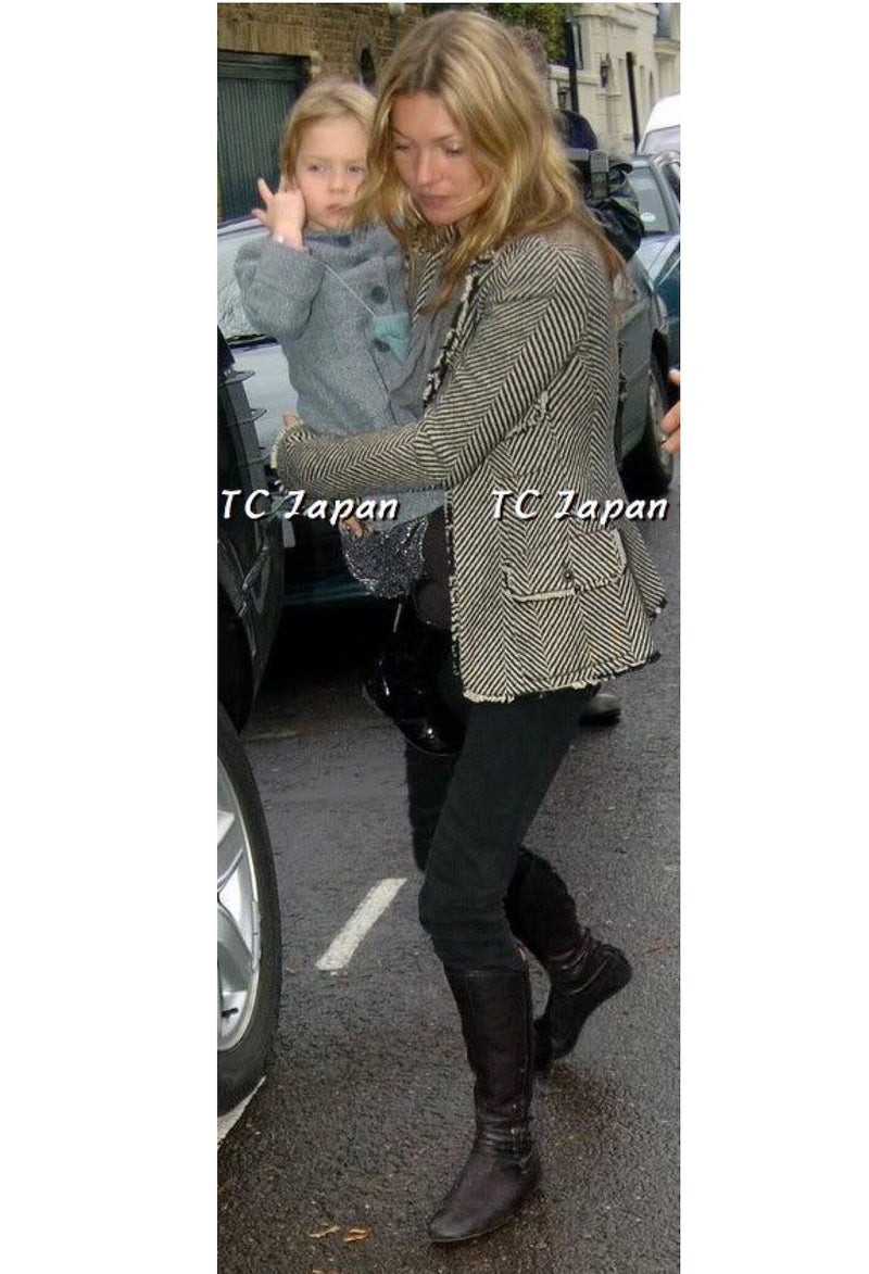 CHANEL 06A Brown Herringbone Chevron Wool Tweed Jacket Kate Moss 40 シャネル ブラウン シェベロン ウール ツイード ジャケット ケイトモス着