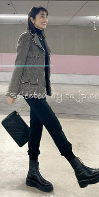 CHANEL 06A Black Herringbone Chevron Wool Tweed Jacket Skirt Suit 34 シャネル ブラック シェベロン ウール ツイード ジャケット スカート スーツ 即発 - TC JAPAN