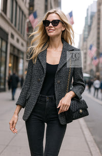 CHANEL 12A Gray Black Silver Gold Metallic Tweed Jacket 38 シャネル グレー ブラック シルバー ゴールド メタリック ツイード ジャケット 即発