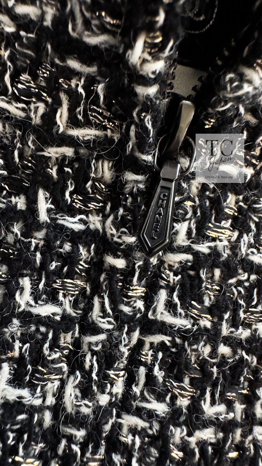 CHANEL 12A Black Gray Silver Gold Metallic Zipper Tweed Jacket 36 38 シャネル ブラック グレー シルバー ゴールド メタリック ジッパー ツイード ジャケット 即発
