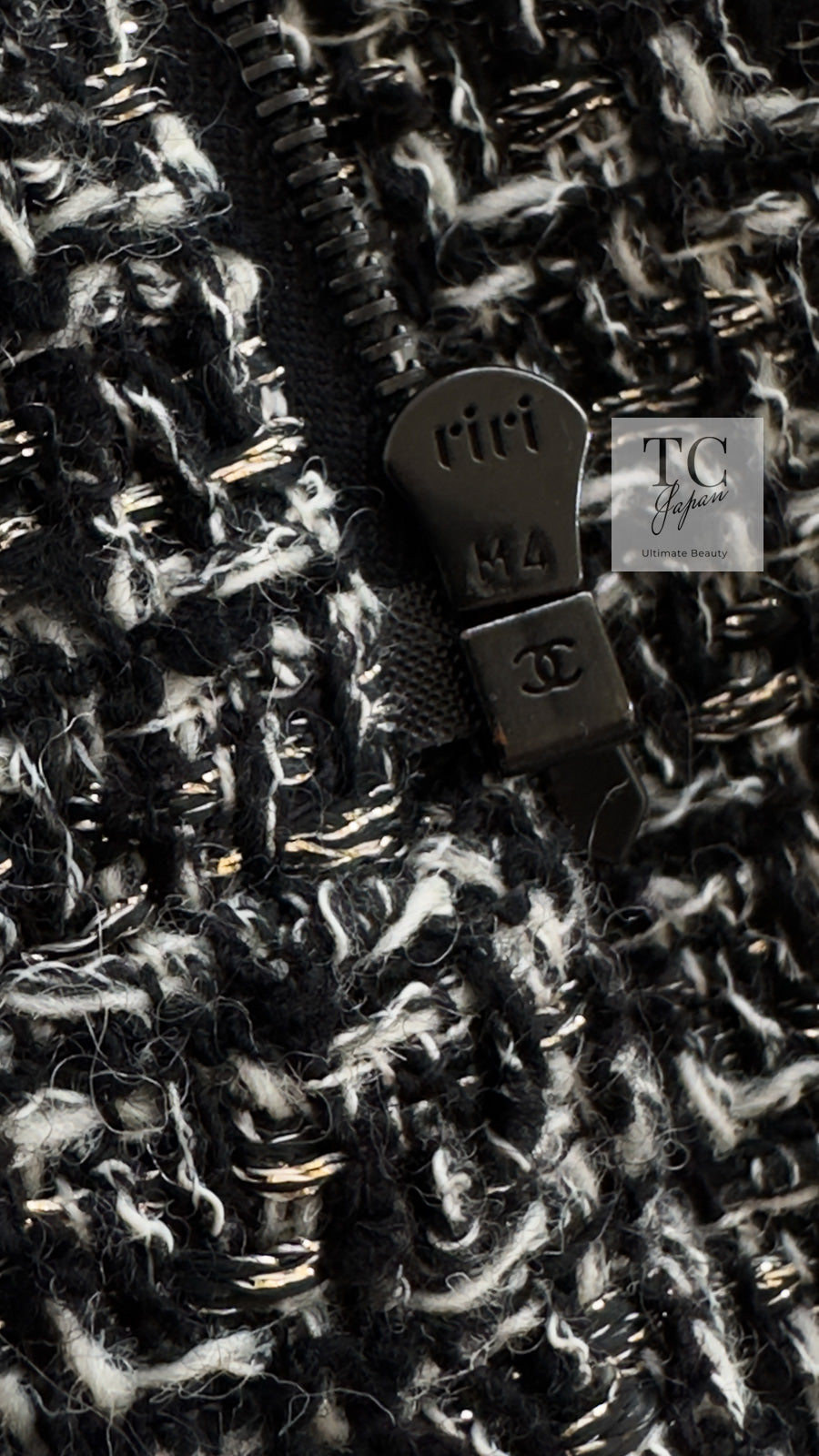 CHANEL 12A Black Gray Silver Gold Metallic Zipper Tweed Jacket 36 38 シャネル ブラック グレー シルバー ゴールド メタリック ジッパー ツイード ジャケット 即発