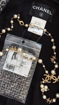 CHANEL 12A Black Gray Silver Gold Metallic Zipper Tweed Jacket 36 38 シャネル ブラック グレー シルバー ゴールド メタリック ジッパー ツイード ジャケット 即発