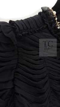 CHANEL 06A Black Ribbon Silk Penelope Cruz Cardigan Jacket Tops 38 40 44 シャネル ブラック リボン シルク ブラウス カーディガン ジャケット 即発