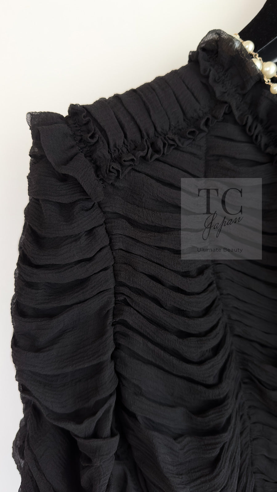 CHANEL 06A Black Ribbon Silk Penelope Cruz Cardigan Jacket Tops 38 40 44 シャネル ブラック リボン シルク ブラウス カーディガン ジャケット 即発