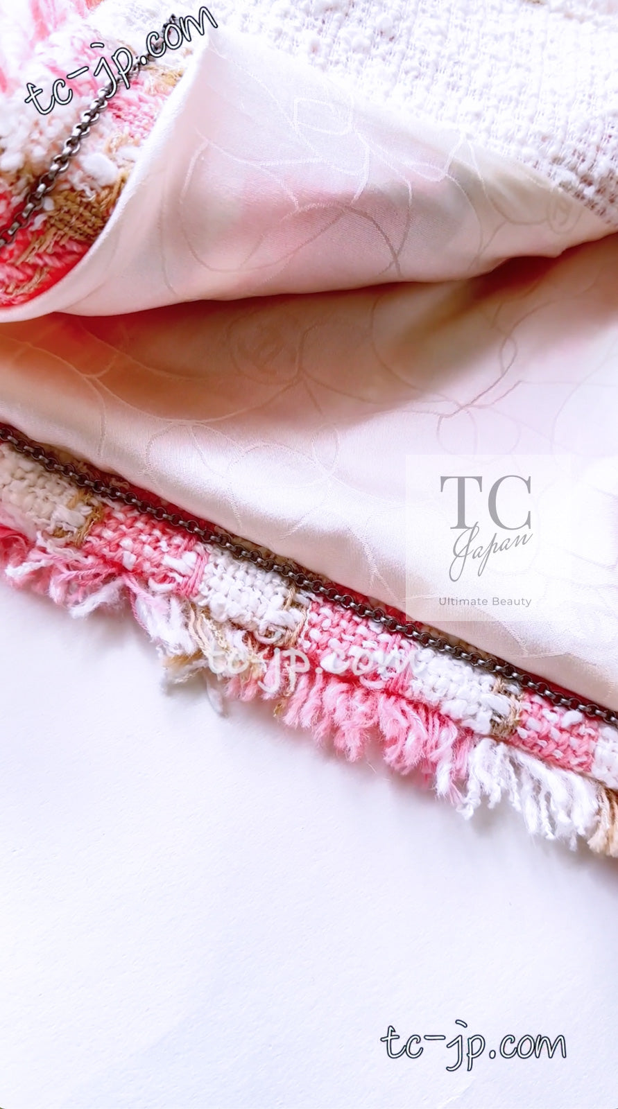 CHANEL 04C Pink White Fringe Tweed Jacket 40 シャネル ピンク ホワイト フリンジ ツイード ジャケット 即発