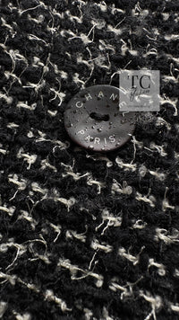 CHANEL 03C Black White Tweed Double Jacket Skirt Suit Camellia Brooches 36 38 シャネル ブラック ホワイト カメリア ブローチ３つ付 ツイード ダブル ジャケット 水滴 CCボタン スカート スーツ 即発