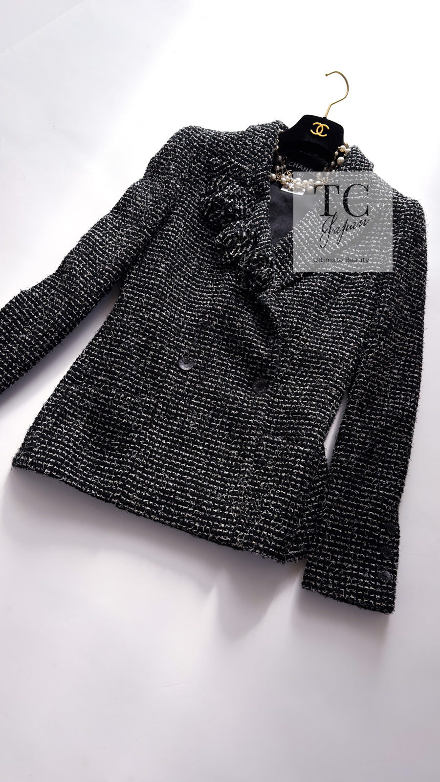 シャネル ジャケット スカート スーツ CHANEL 03C ブラック ホワイト