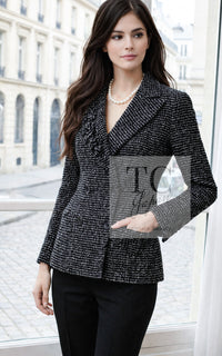 CHANEL 03C Black White Tweed Double Jacket Skirt Suit Camellia Brooches 36 38 シャネル ブラック ホワイト カメリア ブローチ３つ付 ツイード ダブル ジャケット 水滴 CCボタン スカート スーツ 即発
