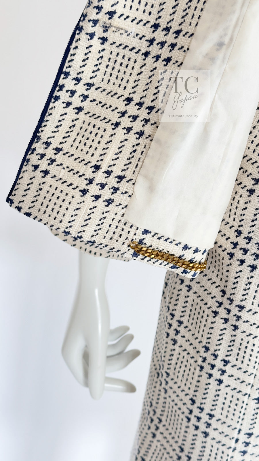 CHANEL 80's Vintage White Navy Silk Jacket Skirt Suit 34 シャネル ヴィンテージ ホワイト ネイビー シルク ジャケット スカート スーツ 即発