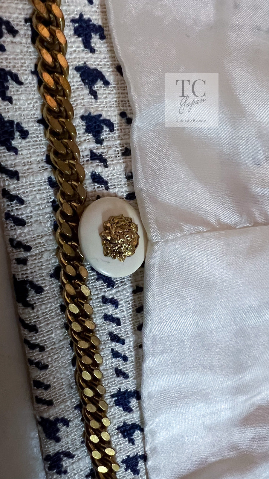 CHANEL 80's Vintage White Navy Silk Jacket Skirt Suit 34 シャネル ヴィンテージ ホワイト ネイビー シルク ジャケット スカート スーツ 即発