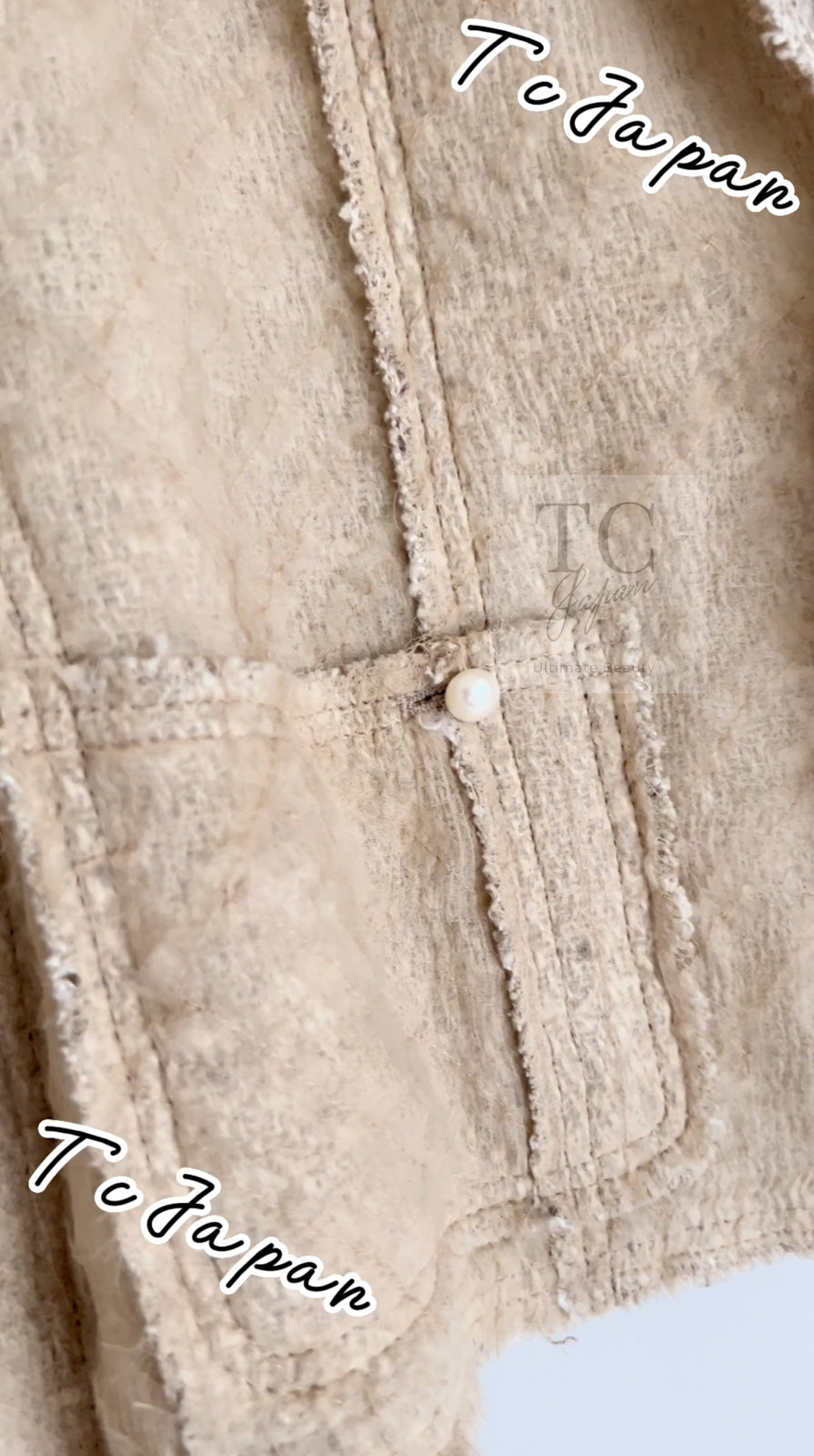 CHANEL 03S Beige Silk Cropped Cardigan Jacket 36 シャネル ベージュ シルク クロップド カーディガン ジャケット 即発