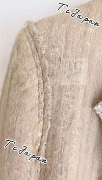 CHANEL 03S Beige Silk Cropped Cardigan Jacket 36 シャネル ベージュ シルク クロップド カーディガン ジャケット 即発