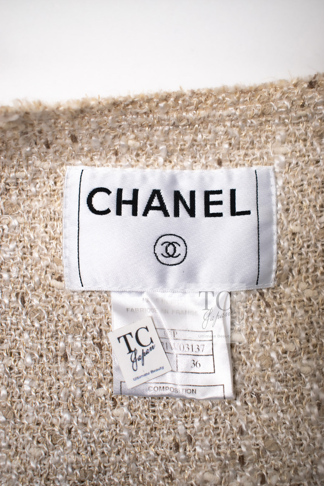 CHANEL 03S Beige Silk Cropped Cardigan Jacket 36 シャネル ベージュ シルク クロップド カーディガン ジャケット 即発