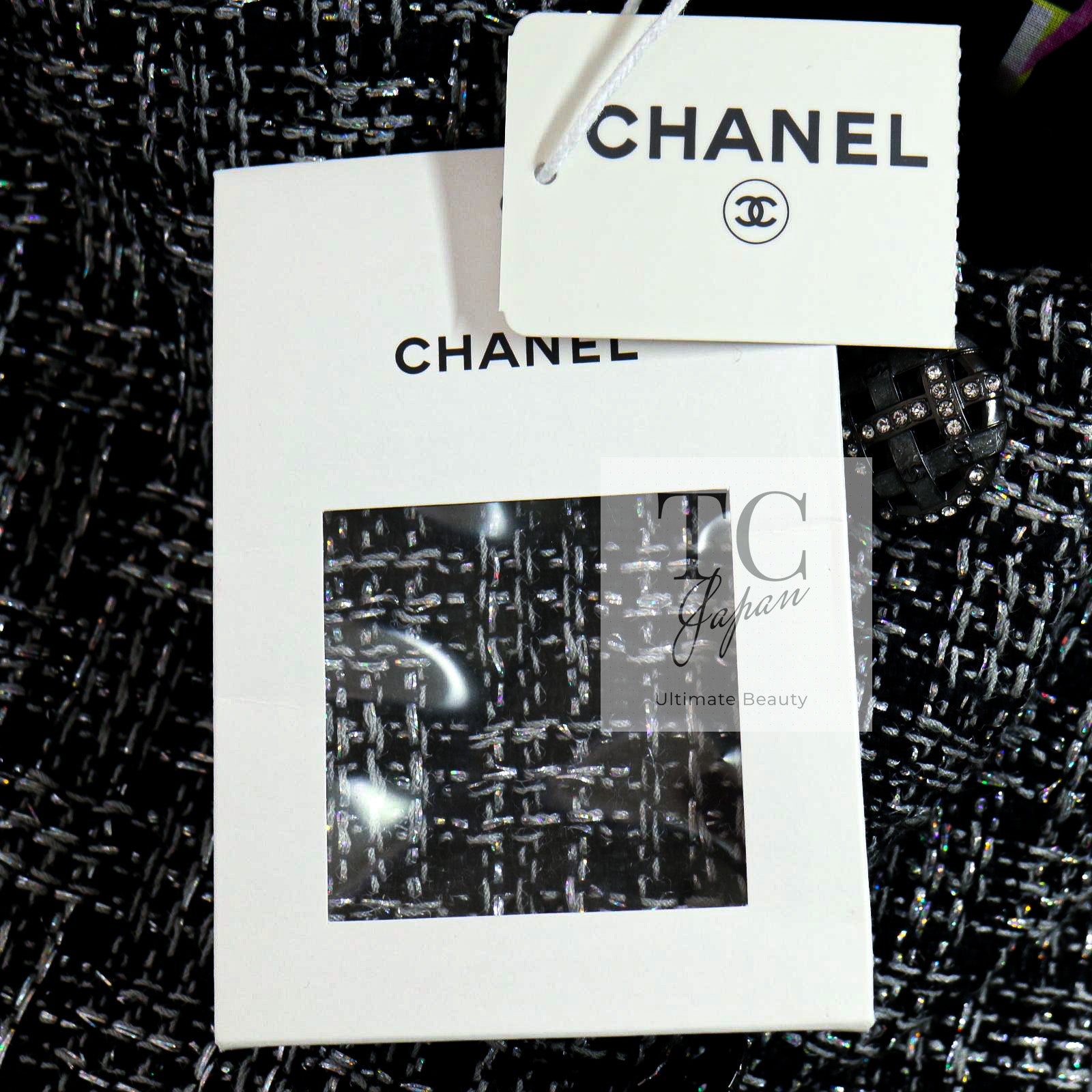 シャネル ジャケット CHANEL グレー シルバー メタリック シャネル ジャケット CHANEL グレー シルバー メタリック