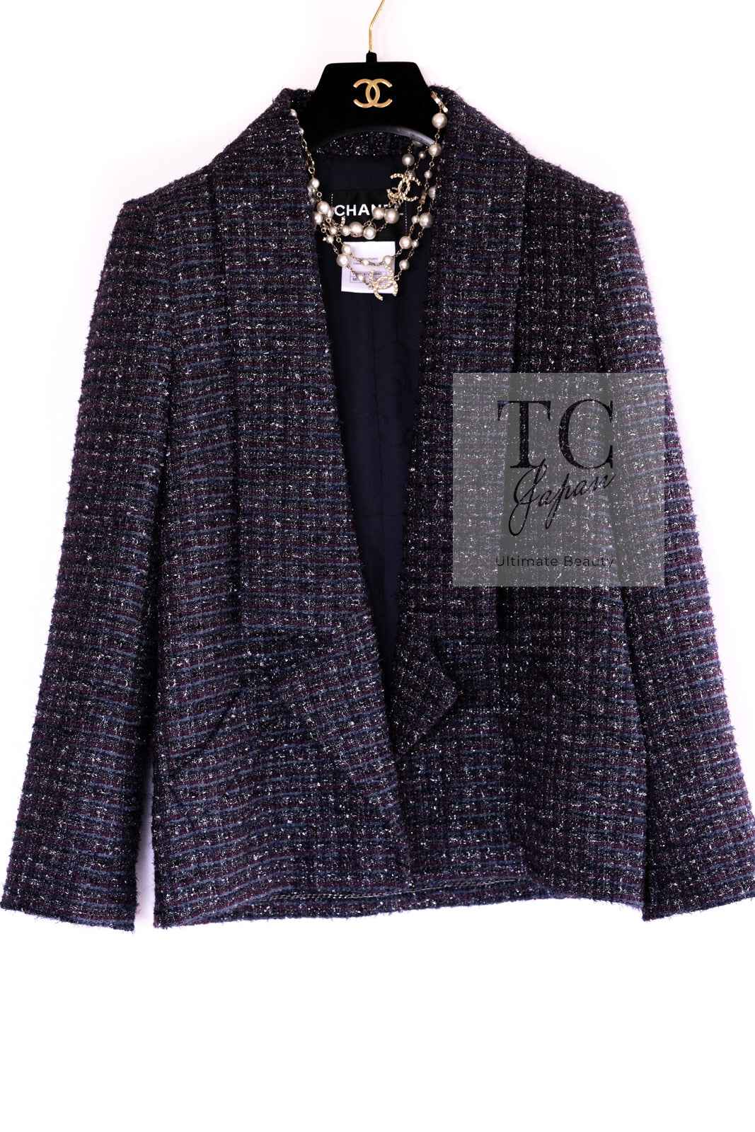 シャネル ジャケット、スーツ、ワンピースなど洋服を販売 正規品