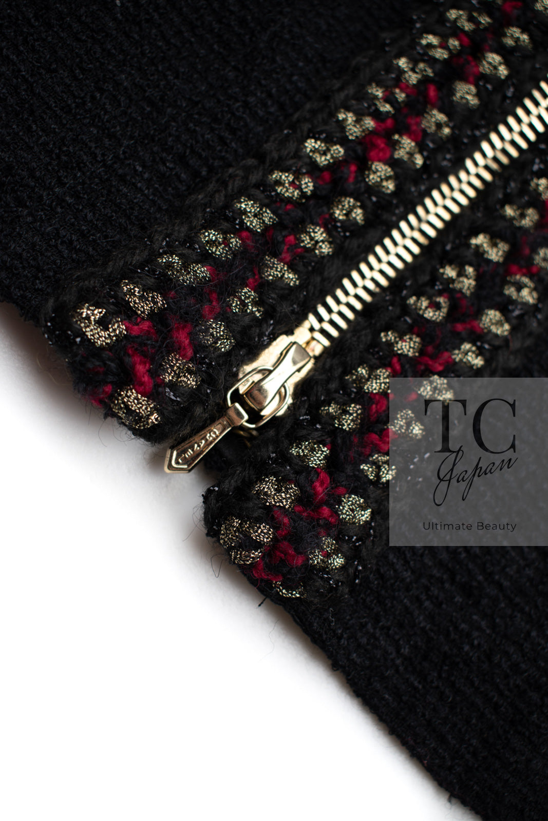 CHANEL 10PF Black Zipper Pocket Wool Silk Jacket 38 シャネル ブラック ジッパー ポケット ウール シルク ジャケット 即発