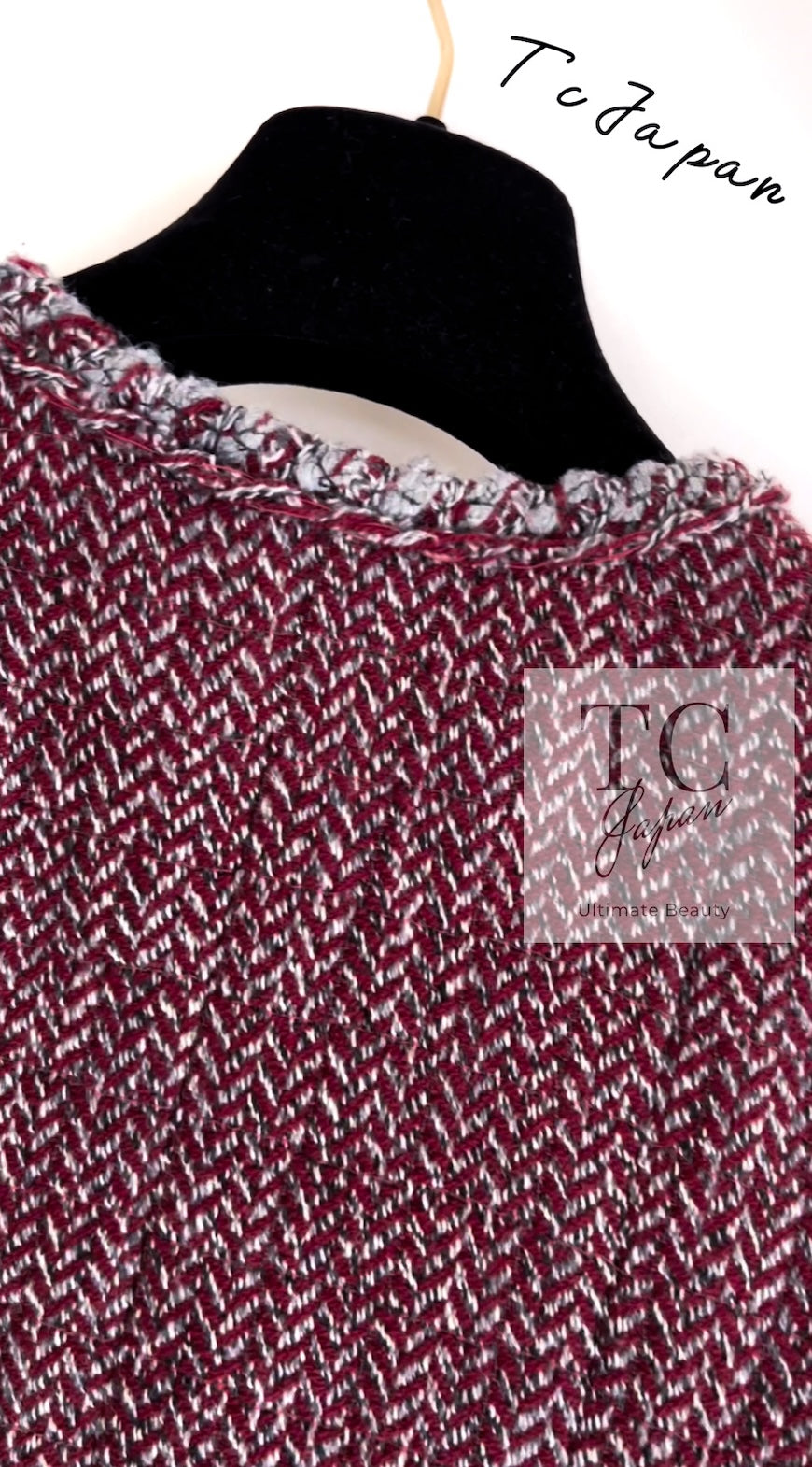 CHANEL 08A Bordeaux Wine Red Gray Collarless Wool Tweed Jacket 38 17