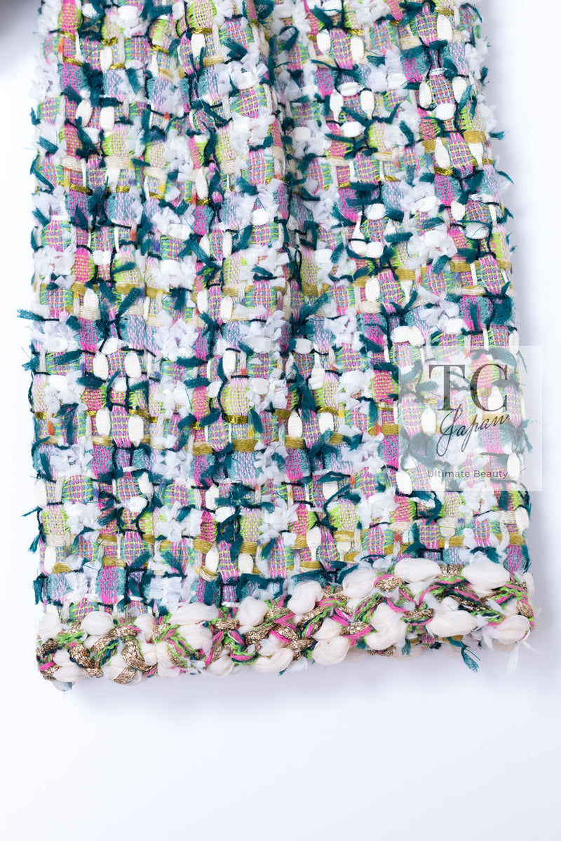 CHANEL 18C Green White Blue Fantasy Tweed Jacket 36 シャネル グリーン ホワイト ブルー ファンタジー ツイード ジャケット 即発