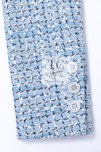 CHANEL 19C Light Blue LA PAUSA Buttons Tweed Jacket 40 シャネル ライト ブルー ラ パウザ ボタン ツイード ジャケット 即発