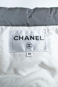 CHANEL 17B Light Grey Black Bow Logo Down Coat Jacket 34 36 シャネル ライトグレー ブラック リボン ロゴ ダウン ジャケット コート 即発