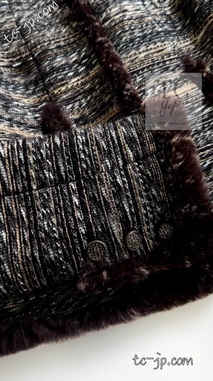 CHANEL 05A Black Charcoal Gray Rabbit Fur Trim Jacket Skirt Suit 38 42 シャネル ブラック チャコール グレー ラビット ファー トリム ツイード ジャケット スカート スーツ 即発