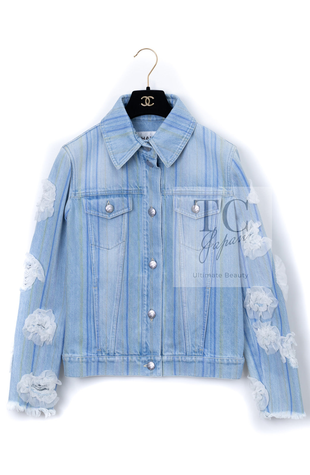CHANEL 18S Light Blue Cotton Wash Denim Camellia Jacket Skirt Suit Set Up 36 38 シャネル ライト ブルー コットン デニム ウォッシュ カメリア ジャケット スカート スーツ セット アップ 即発