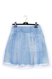 CHANEL 18S Light Blue Cotton Wash Denim Camellia Jacket Skirt Suit Set Up 36 38 シャネル ライト ブルー コットン デニム ウォッシュ カメリア ジャケット スカート スーツ セット アップ 即発