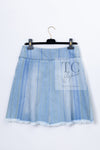 CHANEL 18S Light Blue Cotton Wash Denim Camellia Jacket Skirt Suit Set Up 36 38 シャネル ライト ブルー コットン デニム ウォッシュ カメリア ジャケット スカート スーツ セット アップ 即発