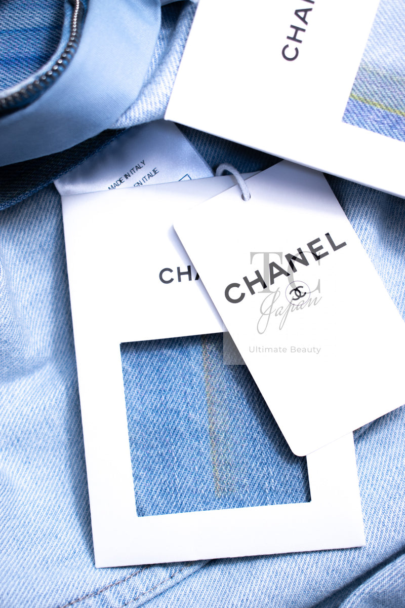 CHANEL 18S Light Blue Cotton Wash Denim Camellia Jacket Skirt Suit Set Up 36 38 シャネル ライト ブルー コットン デニム ウォッシュ カメリア ジャケット スカート スーツ セット アップ 即発