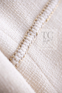 CHANEL 17PF Ivory Creme Gold Trim Wool Tweed Jacket Skirt Suit 38 | TW