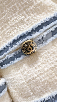 CHANEL 07S Ivory Wash Blue Trim Cotton Jacket 40 シャネル アイボリー ライトブルー トリミング コットン ジャケット 即発