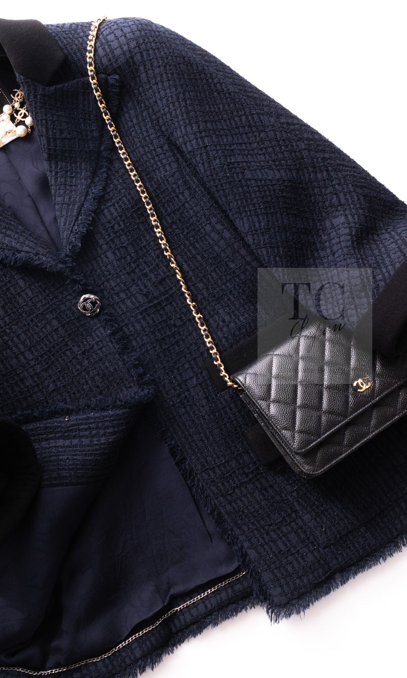 CHANEL 11S Navy Black CC Logo Button Wool Silk Jacket 40 シャネル ネイビー ブラック ココボタン ウール シルク ジャケット 即発
