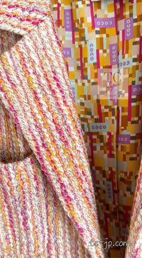 CHANEL 01A Orange Yellow Magenta Belt Jacket 34 36 シャネル オレンジ イエロー マルチ カラー ロゴ ベルト ツイード ジャケット 即発