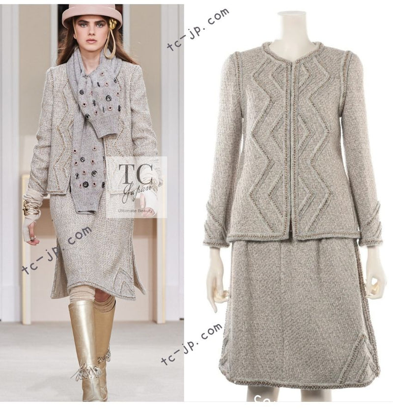 CHANEL 16A Gray Gold Trim Tweed Jacket Skirt Suit 36 38 シャネル グレー ゴールド トリム ツイード ジャケット スカート スーツ 即発