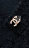 CHANEL 07A Black Detachable Ivory Collar 2 Way Wool Stretch Jacket 34 シャネル 女優 ブラック アイボリー取外可 襟 2 Way ウール ストレッチ リボン ジャケット 即発