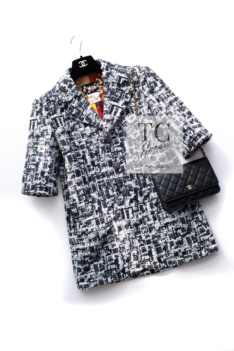 CHANEL 15S Black White Short Sleeve Fantasy Tweed Jacket 38 シャネル ブラック  ホワイト ファンタジー 半袖 ツイード ジャケット 即発