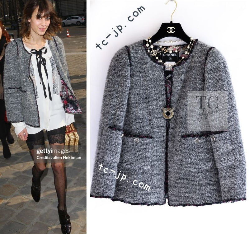 CHANEL 10PF Gray Wool Mohair Boucle Tweed Jacket 40 42 シャネル グレー ウール モヘア ブークレ ツイード ジャケット 即発