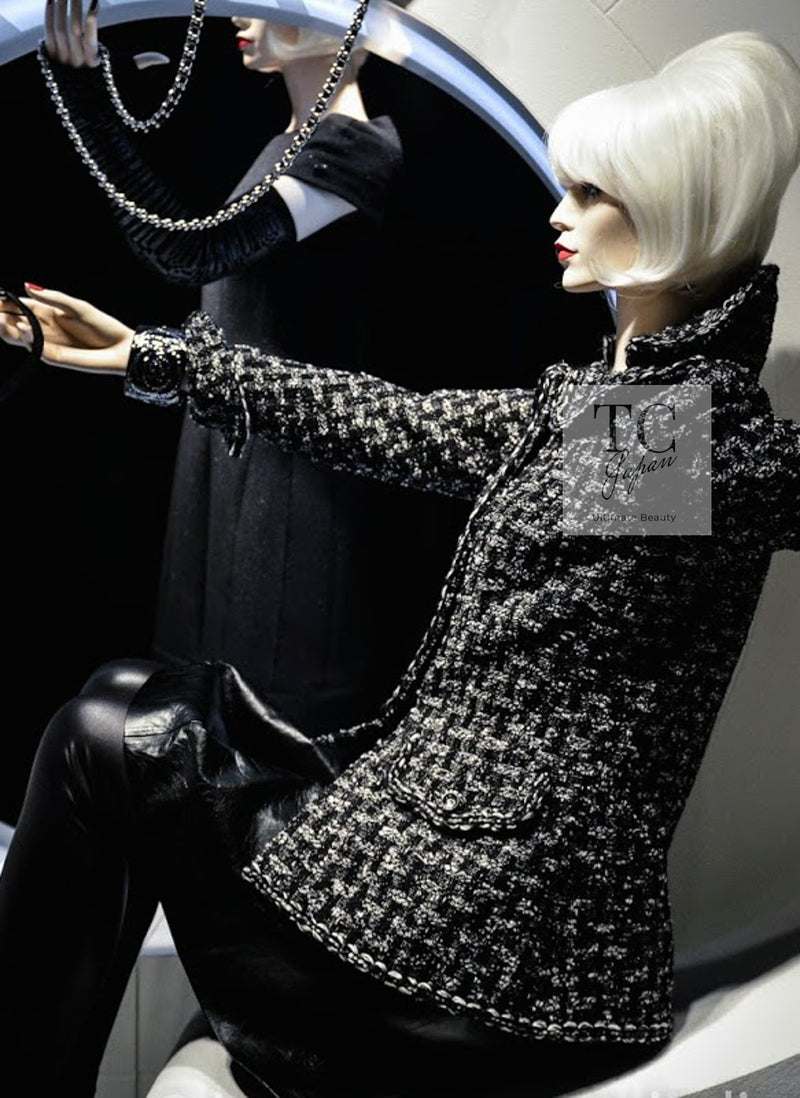 CHANEL 13B Black Gray Peter Pan Collar Wool Tweed Jacket 36 38 シャネル ブラック グレー ピーターパン襟 ウール ツイード ジャケット 即発