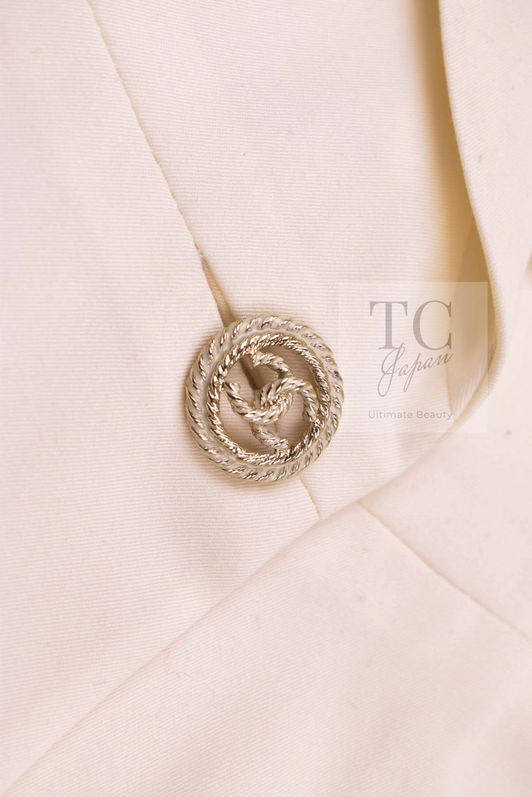 CHANEL 11C Ivory Cream Simple Single Logo Button Tailored Wool Jacket 38 シャネル アイボリー クリーム ウール シンプル ブレザー ジャケット ココボタン 即発