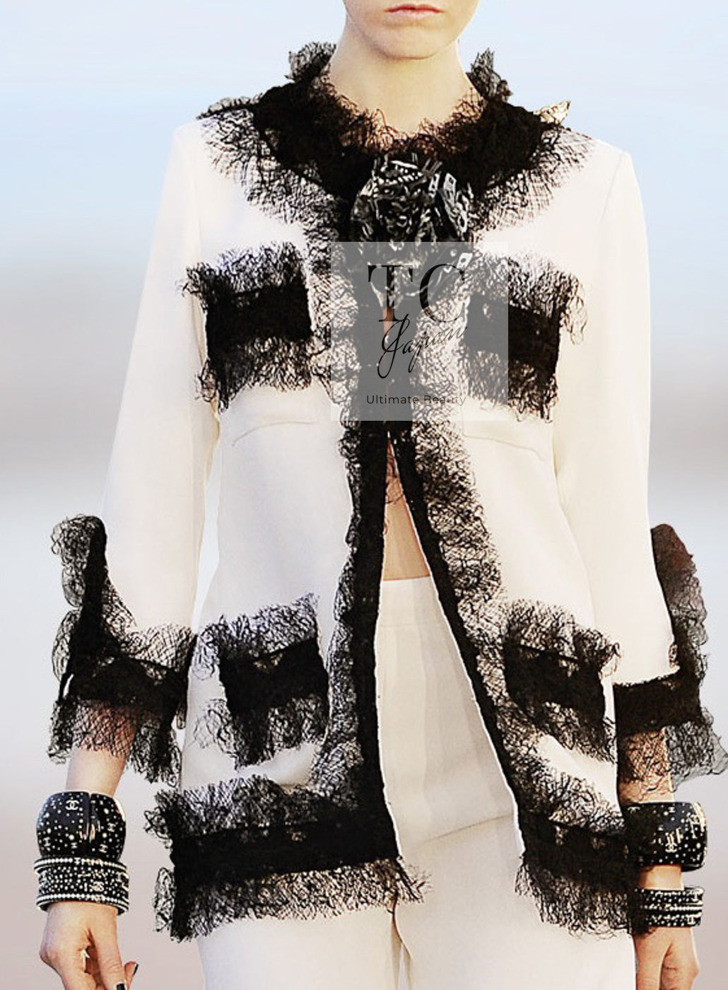 CHANEL 10C Ginza Limited Ivory Black Tulle Trimming Wool Silk Jacket 34 シャネル 銀座限定 アイボリー ブラック チュール レース トリミング ジャケット 即発