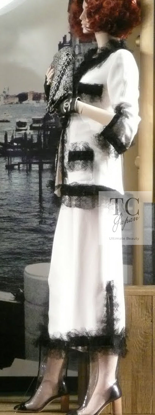 CHANEL 10C Ginza Limited Ivory Black Tulle Trimming Wool Silk Jacket 34 シャネル 銀座限定 アイボリー ブラック チュール レース トリミング ジャケット 即発