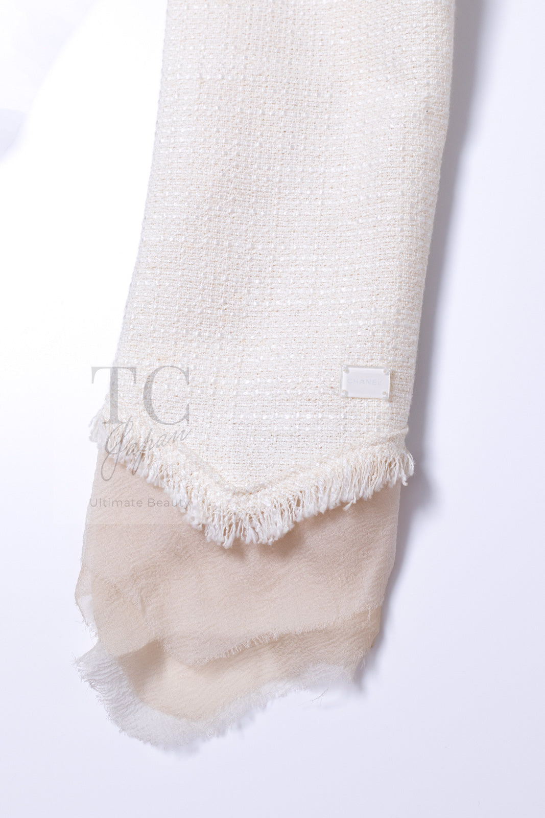 CHANEL 04C Ivory Cotton Frill Tweed Jacket 36 シャネル アイボリー コットン フリル ツイード ジャケット 即発