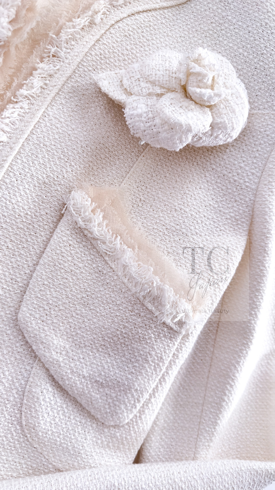 CHANEL 04C Ivory Cotton Frill Tweed Jacket 36 シャネル アイボリー コットン フリル ツイード ジャケット 即発