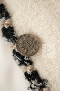 CHANEL 06A Ivory Black Trimming Wool Tweed Jacket 36 38 シャネル アイボリー ブラック トリミング ウール ツイード ジャケット 即発